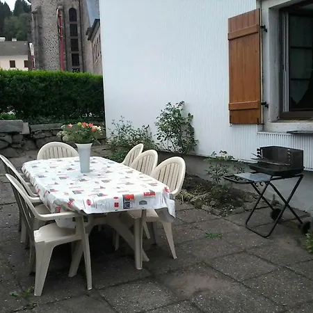 Maison Spacieuse A Avec Terrasse Et 4