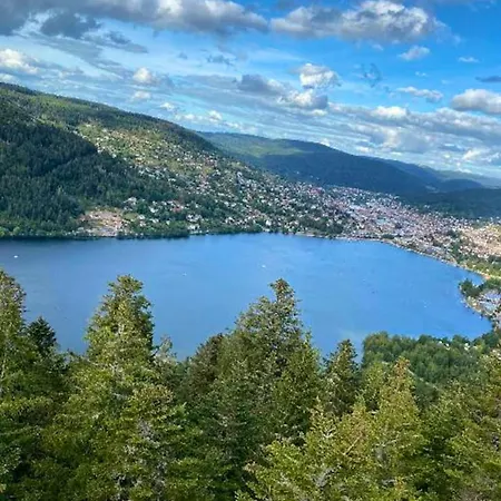 Vakantiehuis Maison Spacieuse A Avec Terrasse Et 4 Gérardmer